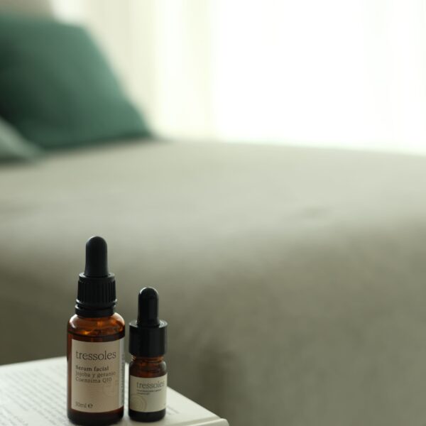 Muestra serum facial jojoba y geranio